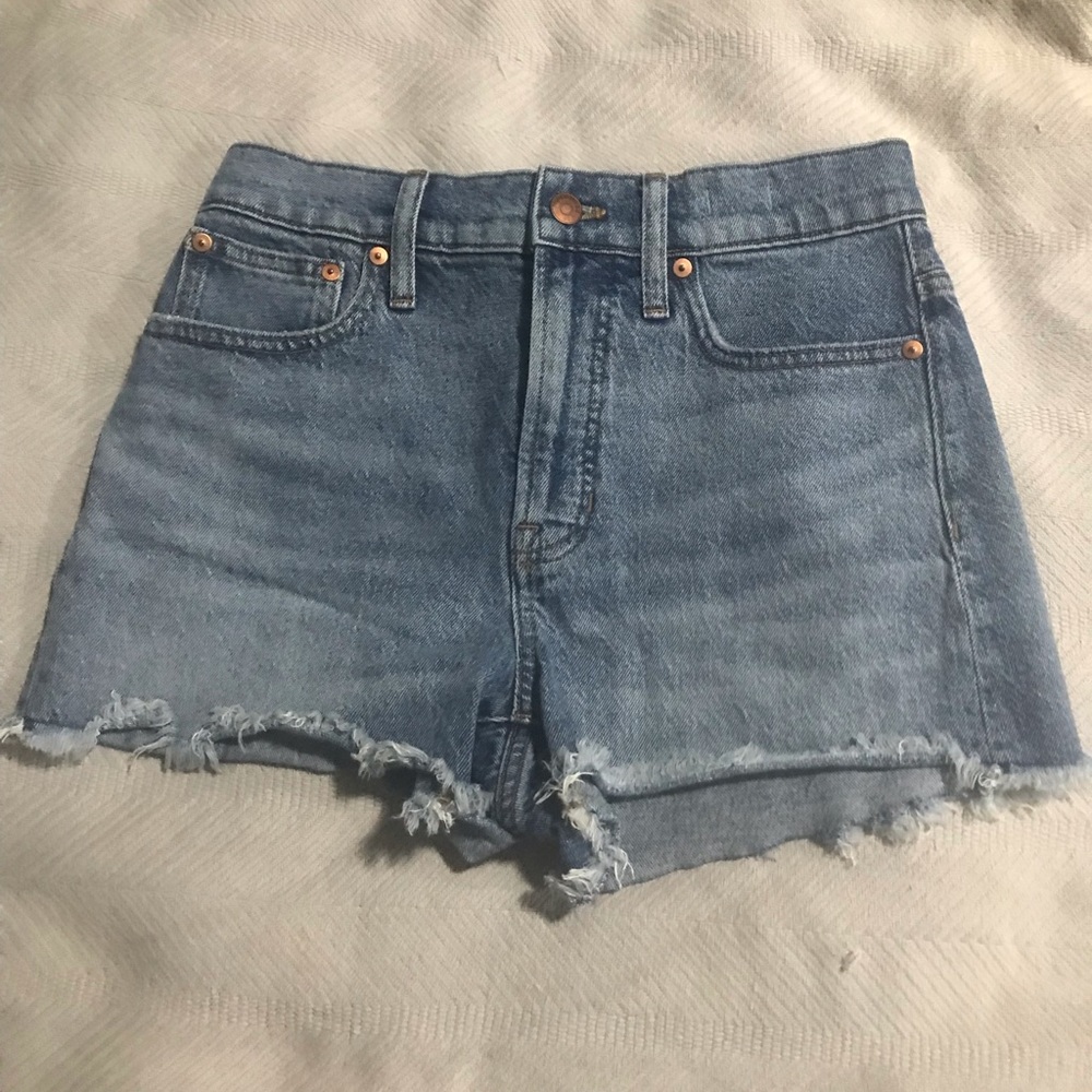 💚2/$40💚 Madewell The Perfect Jean Short-size 26